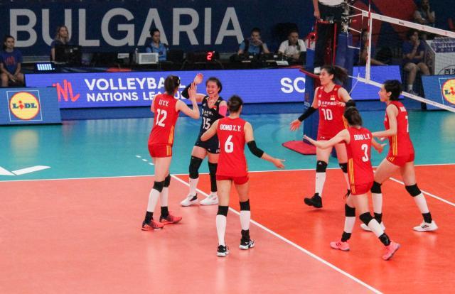 中国女排横扫波兰结束三连败 攻拦给力自失需控制